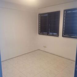 Toa Payoh Central (D12), Shop House #573586871